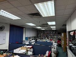 Hoa Nam Building (D8), Office #583746911